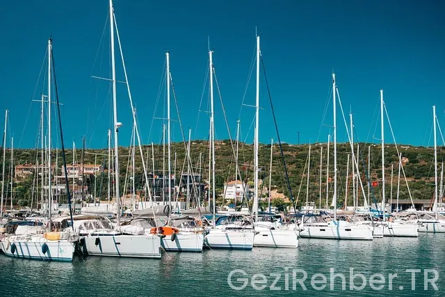 İzmir İstanbul Gezi Turları
