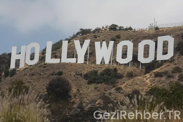 Los angeles uçakla kaç saat