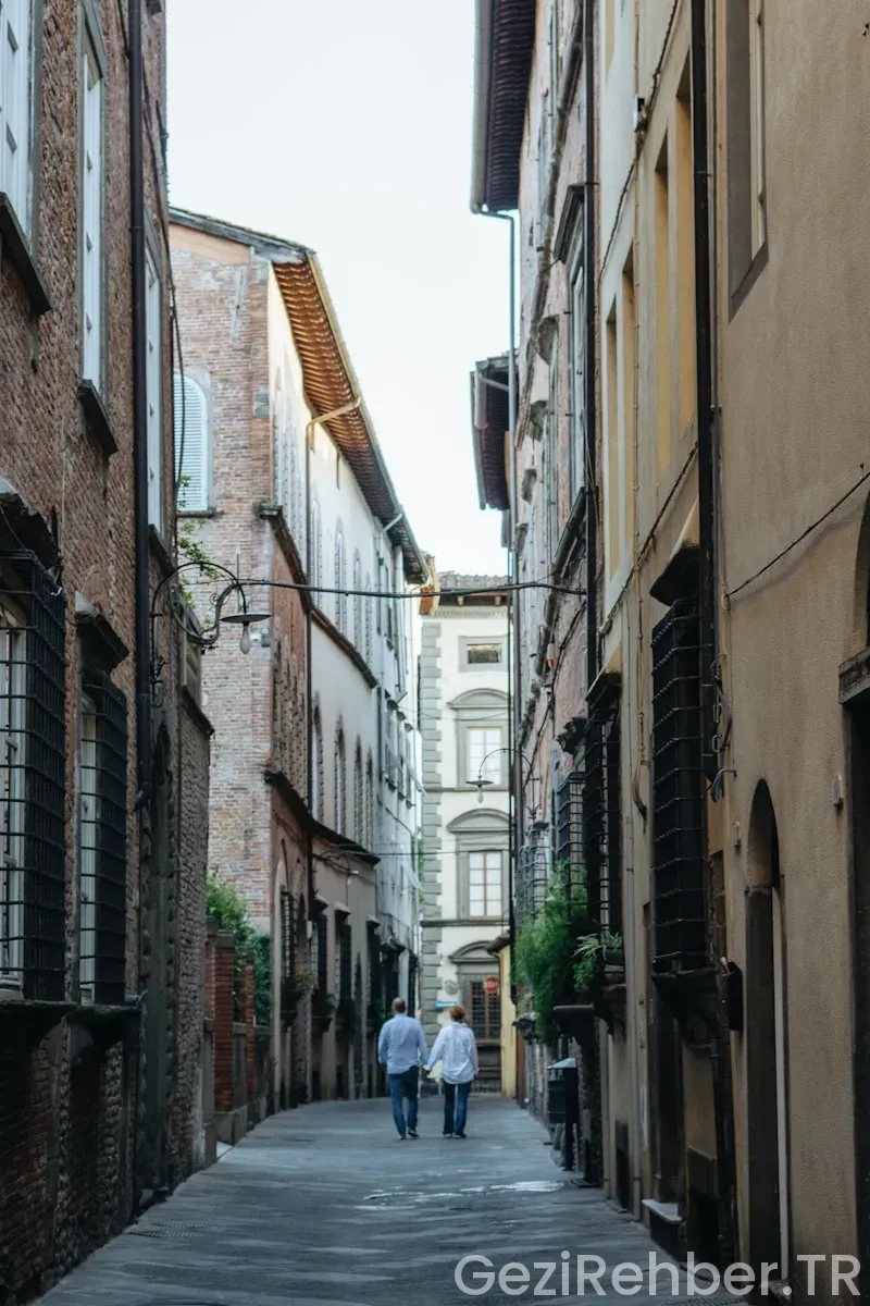 Lucca gezi rehberi