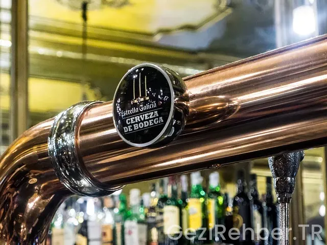 Madrid de nerede kalınır