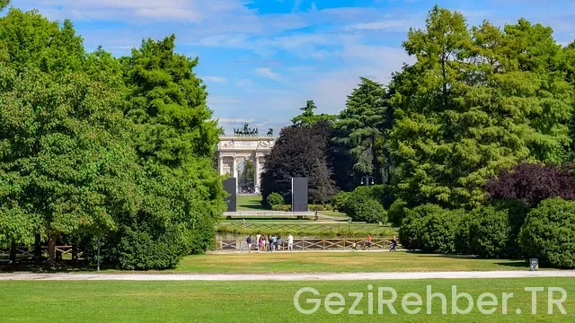 Milano da nerede kalınır