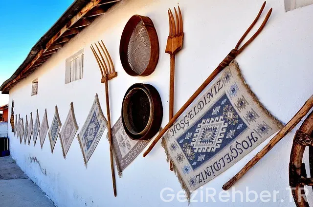 Nevşehir Gezi Rehberi Nevşehir Gezi Rehberi