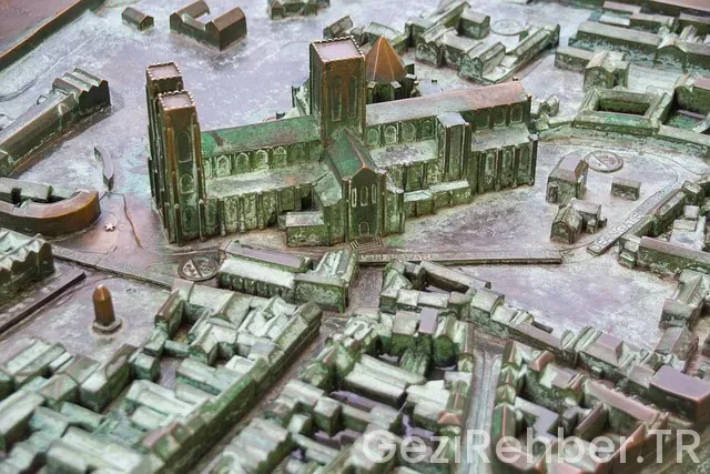 New york los angeles uçakla kaç saat