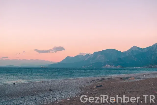 Ordu antalya uçakla kaç saat