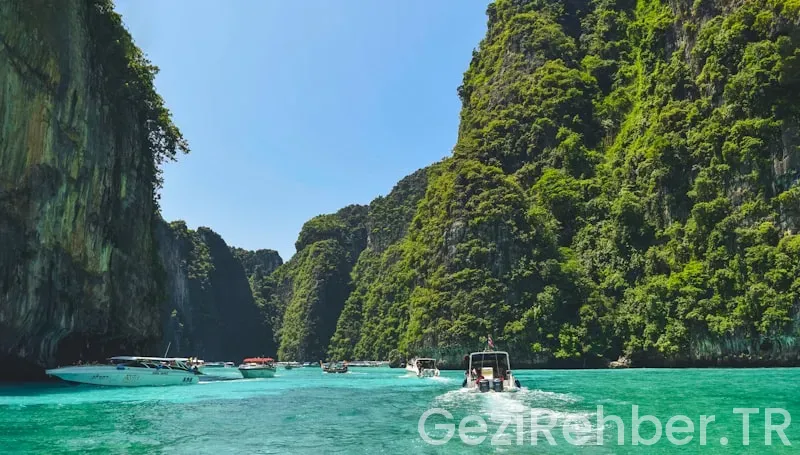 Phuket travel guide