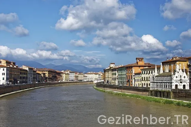 Pisa gezi
