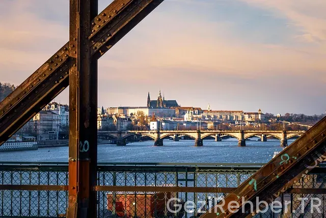 Prag Gezi Rehberi