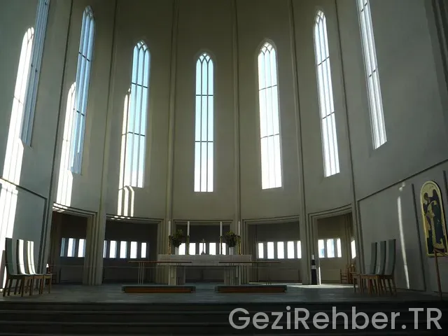 Reykjavik uçakla kaç saat