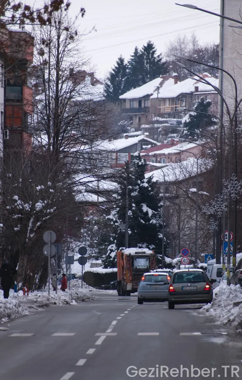 Romanya sokakları