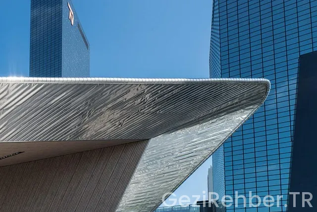 Rotterdam Gezi Rehberi