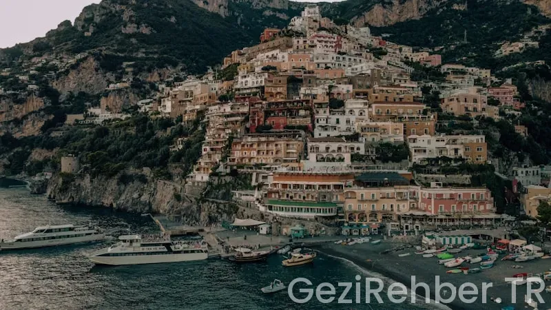 Travel guide amalfi coast Travel guide amalfi coast