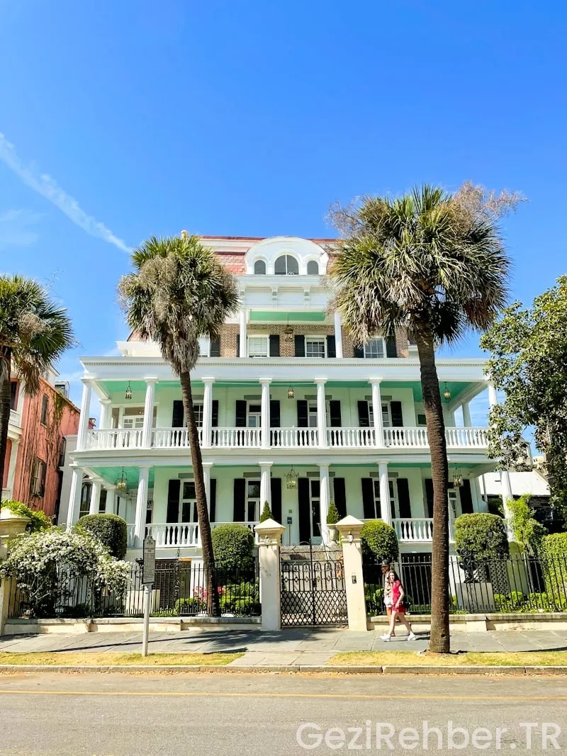 Travel guide charleston sc