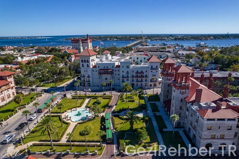 Travel guide charleston sc
