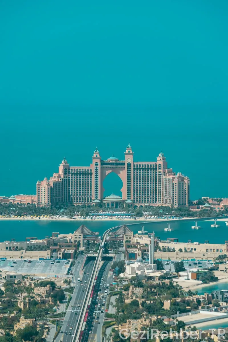 Travel guide dubai