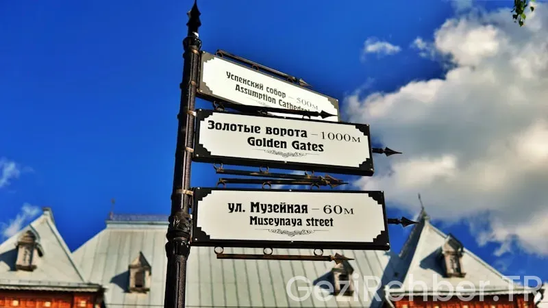 Travel guide gatlinburg tn