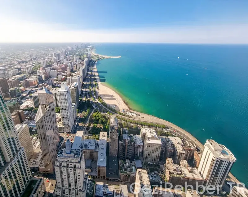 Travel guide illinois