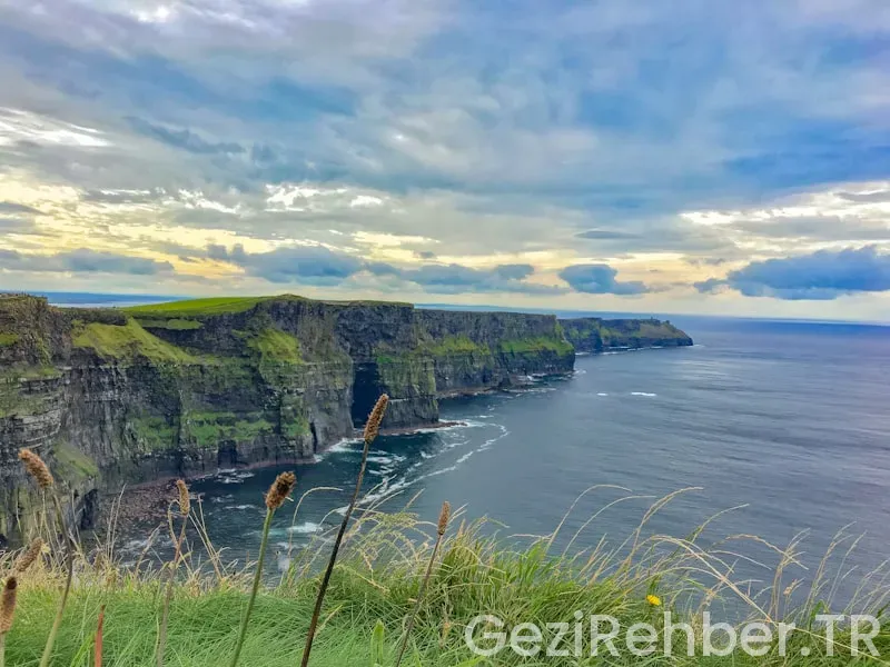 Travel guide ireland