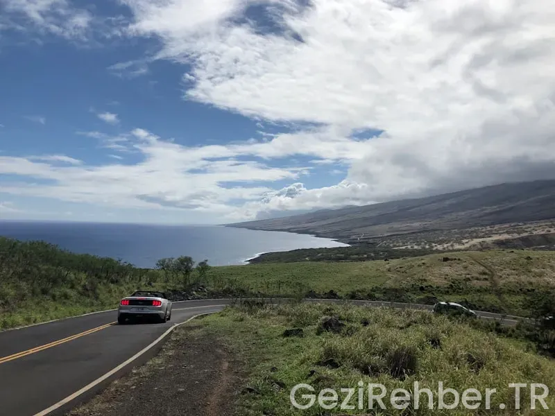 Travel guide maui