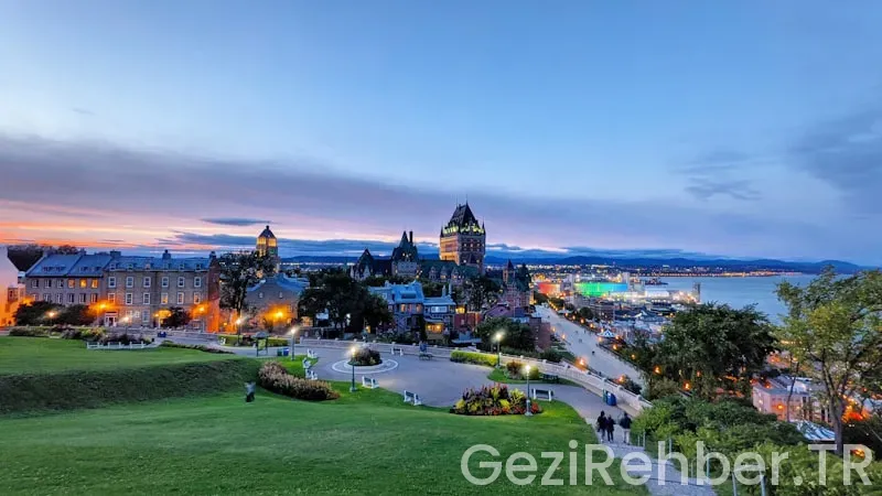 Travel guide quebec city