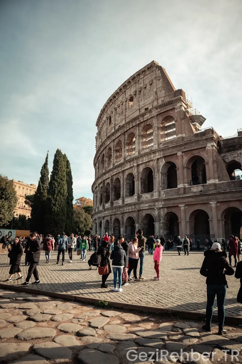 Travel guide rome