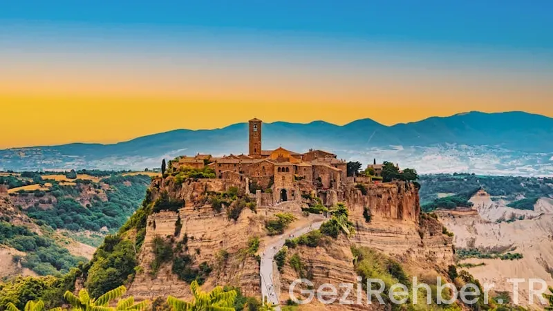 Travel guide to italy