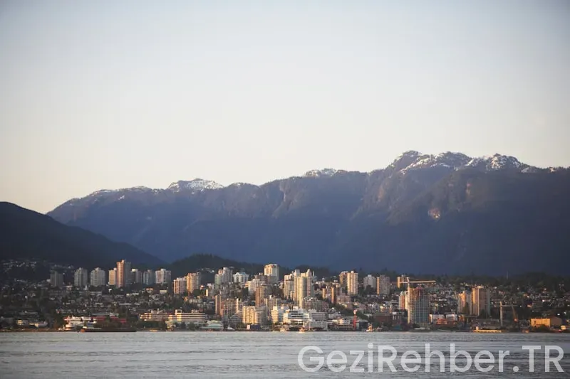 Travel guide vancouver island