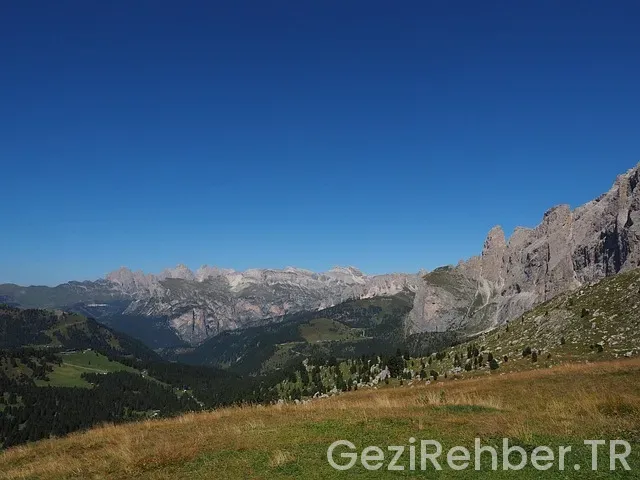 Türkiye çin uçakla kaç saat sürer