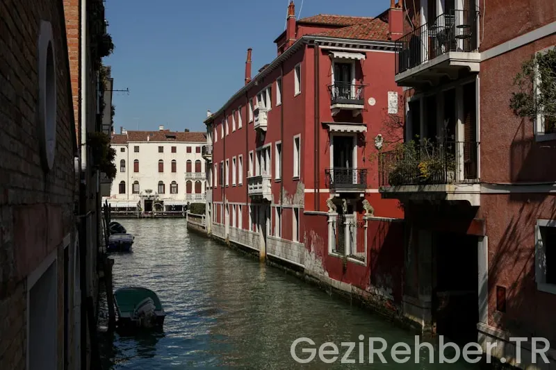 Venice travel guide