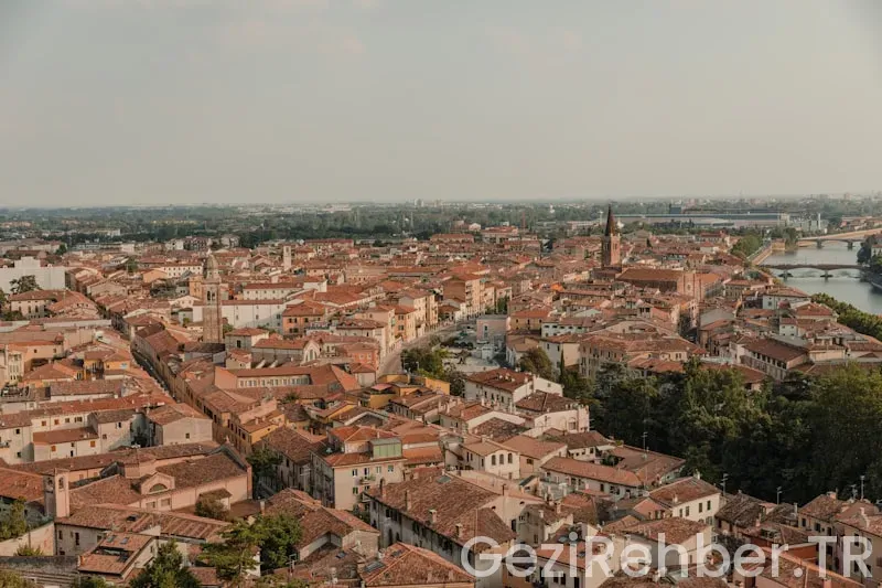 Verona travel guide