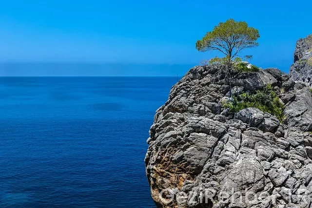 Yunanistana uçakla kaç saat